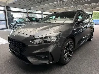 Brugt Ford Focus ST-Line 150 HK (110 kW) 2019 Grå Sedan