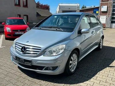 Używany Mercedes B200 193 KM (141 kW) 2005 Niebieski Minivan