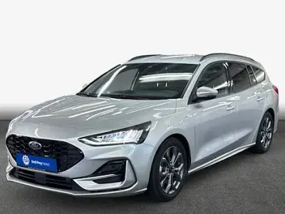 Gebraucht Ford Focus ST-Line X 155 PS (114 kW) 2025 Moondust silver (metallic) Kombi