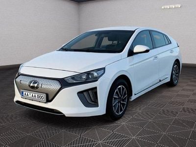 Weiß Gebraucht 2021 Hyundai Ioniq Trend Kleinwagen | 13.000 €