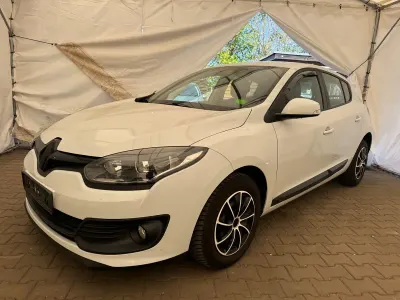 Usata Renault Mégane III 110 CV (80 kW) 2015 Bianco Utilitaria