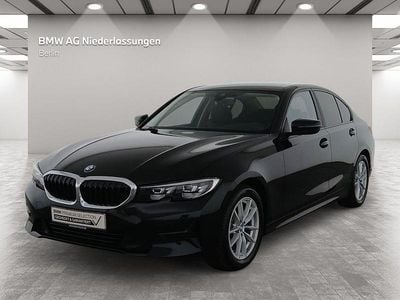 Second-hand BMW 320 Sport Line 184 CP (135 kW) 2021 Negru Berlinǎ