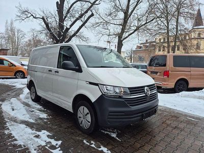 Gebraucht VW T6.1 150 PS (110 kW) 2021 Weiß Van