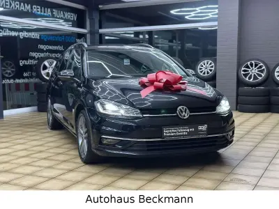 Gebraucht VW Golf VII Comfortline 143 PS (105 kW) 2015 Schwarz Kombi