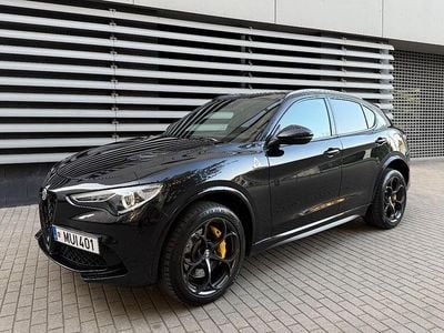 Schwarz Gebraucht 2021 Alfa Romeo Stelvio Quadrifoglio SUV | 43.900 € (Superpreis)