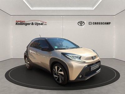 Usata Toyota Aygo X X-plore 72 CV (52 kW) 2022 Beige SUV