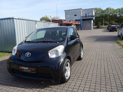 Toyota iQ