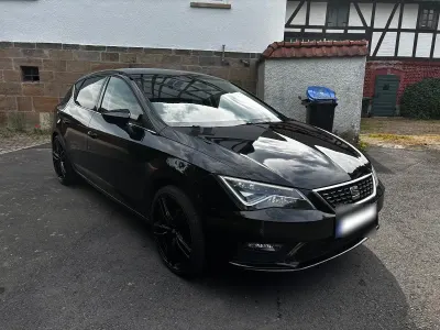 Gebraucht Seat Leon XCELLENCE 150 PS (110 kW) 2019 Schwarz Limousine