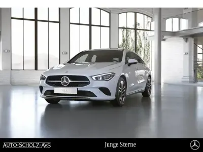 Gebraucht Mercedes CLA200 Shooting Brake 150 PS (110 kW) 2023 Unilack polarweiß Kombi