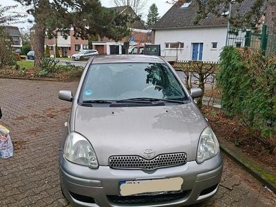 Gebraucht Toyota Yaris 87 PS (63 kW) 2004 Braun Kleinwagen