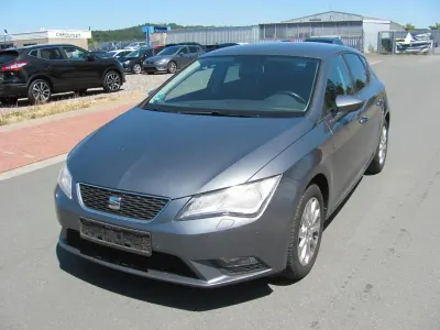 Gebraucht Seat Leon Style 150 PS (110 kW) 2014 Grau Limousine
