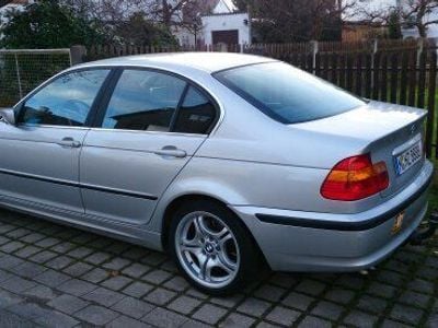 Gebraucht BMW 330 184 PS (135 kW) 2002 Grau Limousine