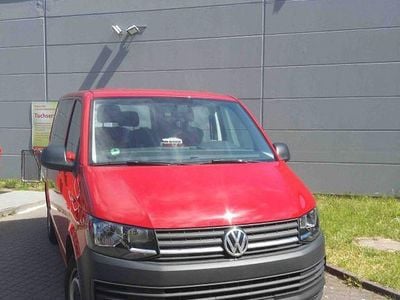 Second-hand VW T6 102 CP (75 kW) 2016 Roșu Van