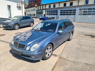 Usata Mercedes 220 150 CV (110 kW) 2004 Blu Station wagon