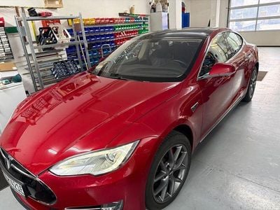 Gebraucht Tesla Model S 309 kW (421 PS) 2014 Rot Kleinwagen