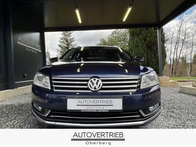 Gebraucht VW Passat Highline 140 PS (102 kW) 2011 Blau Kombi
