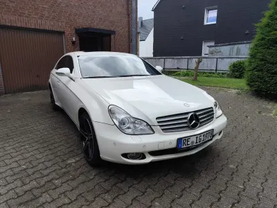 Gebraucht Mercedes CLS350 272 PS (200 kW) 2007 Weiß Limousine