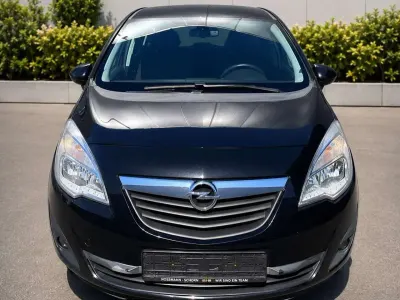 Gebraucht Opel Meriva 131 PS (96 kW) 2012 Saphirschwarz mineraleffekt Van / Kleinbus