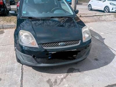 Gebraucht Ford Fiesta 60 PS (44 kW) 2006 Blau Kleinwagen