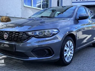 Usata Fiat Tipo Easy 120 CV (88 kW) 2017 Grigio Berlina