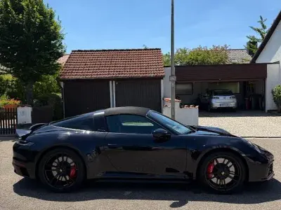 Gebraucht Porsche 992 480 PS (353 kW) 2023 Schwarz Cabrio