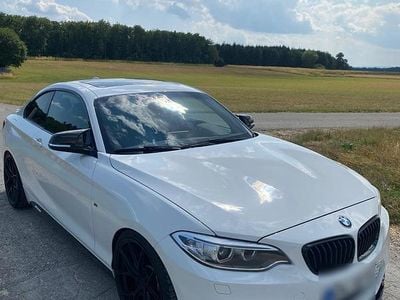 BMW M235