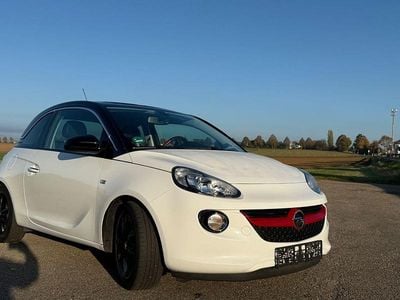 Weiß Gebraucht 2019 Opel Adam Kleinwagen | 8.900 € (Guter Preis)