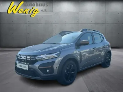 Gebraucht Dacia Sandero Extreme 101 PS (74 kW) 2025 Dolomitgrau Limousine