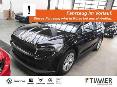 Schwarz Gebraucht 2024 Skoda Enyaq iV Loft SUV | 30.880 € (Guter Preis)