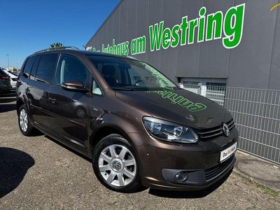 Gebraucht VW Touran Life 105 PS (77 kW) 2013 Braun Van / Kleinbus