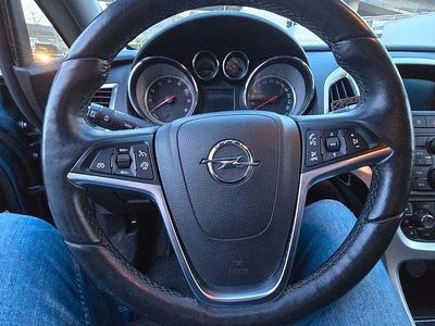 Second-hand Opel Astra 140 CP (102 kW) 2015 Albastru Berlinǎ