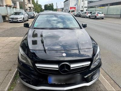 Mercedes CLA45 AMG