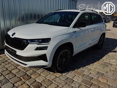 Neu 2025 Skoda Karoq SportLine SUV | 40.769 € (Fairer Preis)
