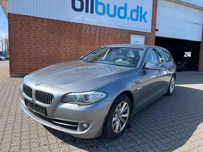 Gebraucht BMW 520 184 PS (135 kW) 2012 Grau Van