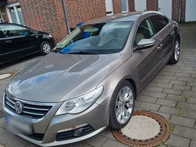 Gebraucht VW CC 143 PS (105 kW) 2009 Beige Limousine