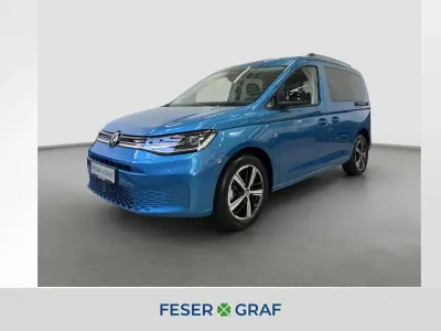 Neu VW Caddy Life 150 PS (110 kW) 2026 Costa azul metallic Van / Kleinbus