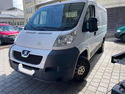 Gebraucht Peugeot Boxer 110 PS (80 kW) 2012 Weiß Van