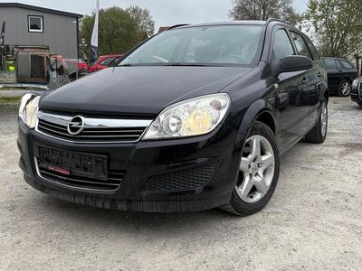Usado Opel Astra 116 HP (85 kW) 2009 Preto Carrinha