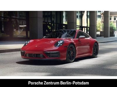 Porsche 911 Carrera 4 GTS