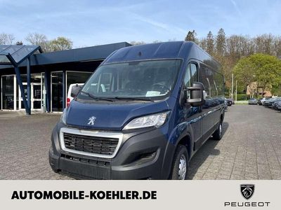 Gebraucht Peugeot Boxer Avantage 140 PS (102 kW) 2023 Farbe blau imperial/farbe flotte Van