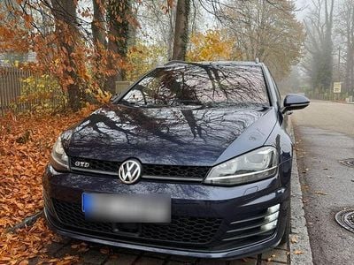 VW Golf VII