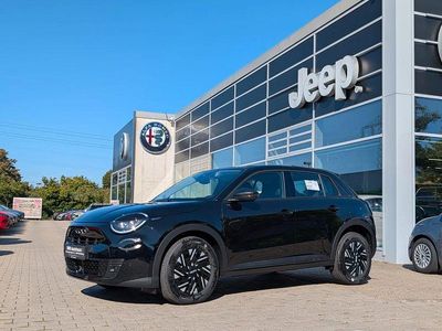 Gebraucht Fiat 600 136 PS (100 kW) 2025 Beige Limousine