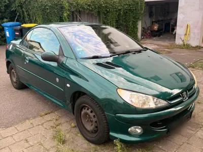 Gebraucht Peugeot 206 CC Roland Garros 109 PS (80 kW) 2003 Grün Cabrio