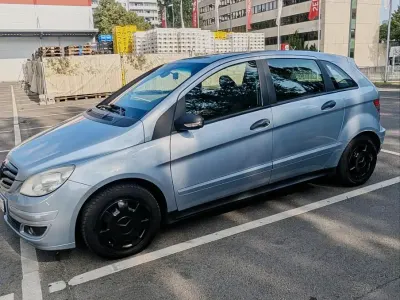 Gebraucht Mercedes B150 95 PS (69 kW) 2006 Blau Van / Kleinbus