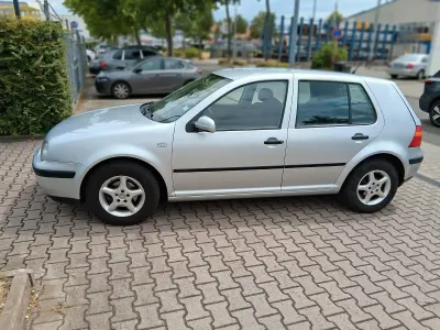 Gebraucht VW Golf IV 105 PS (77 kW) 2001 Silber Limousine