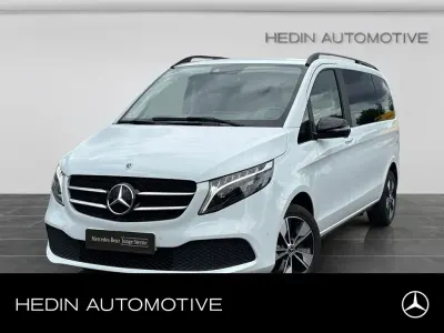 Gebraucht Mercedes V220 Edition 163 PS (119 kW) 2023 Weiß Van / Kleinbus