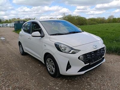Usata Hyundai i10 Select 67 CV (49 kW) 2023 Bianco Utilitaria
