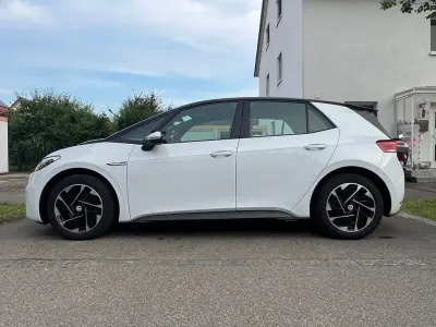 Gebraucht VW ID.3 Pro Performance 150 kW (204 PS) 2021 Gletscherweiss (metallic) Kleinwagen