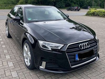 gebraucht Audi A3 Sportback 10 TFSI/Xenon/PDC/Allwetterreifen