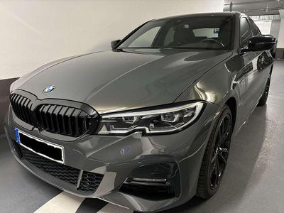 BMW 330e